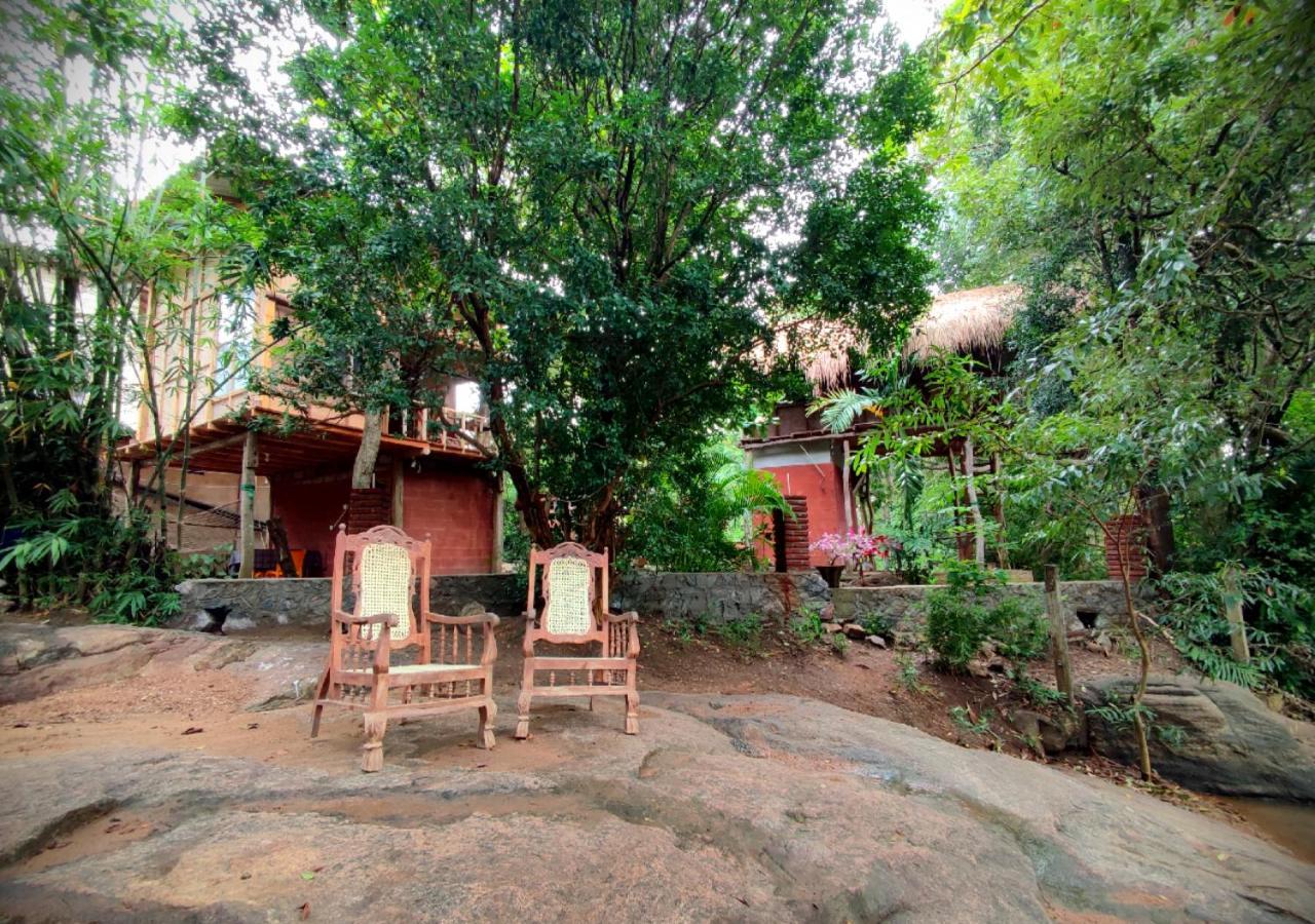 Sigiriya River Side Villa Exterior photo